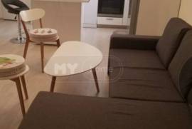 Apartment for sale, Old building, Isani