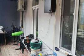 Apartment for sale, 3 Room, Old building, Tbilisi, Chugureti