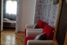 Daily Apartment Rent, 2 Room, Old building, Kutaisi, Gamarjveba