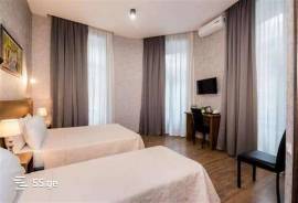 ქირავდება ბინა დღიურად, 7 ოთახიანი, ძველი აშენებული, თბილისი, ჩუღურეთი