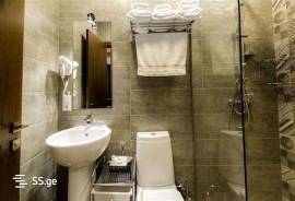 ქირავდება ბინა დღიურად, 7 ოთახიანი, ძველი აშენებული, თბილისი, ჩუღურეთი