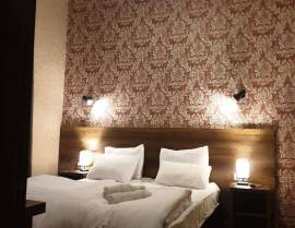 ქირავდება ბინა დღიურად, 7 ოთახიანი, ძველი აშენებული, თბილისი, ჩუღურეთი