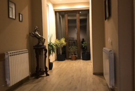 House For Rent, 7 Room, Tbilisi, Ortachala