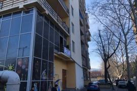 For Rent, Universal, Digomi