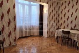 Аренда, 3 Kомнатная, Старое здание, Тбилиси, Самгори