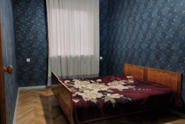 Аренда, 3 Kомнатная, Старое здание, Тбилиси, Самгори