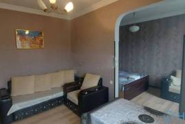 Daily Apartment Rent, Old building, Chugureti