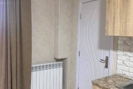 Аренда, 2 Kомнатная, Старое здание, Кутаиси, Балахвани