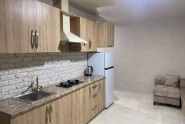 Аренда, 2 Kомнатная, Старое здание, Кутаиси, Балахвани