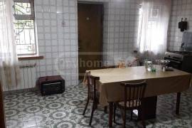 ქირავდება სახლი, 9 ოთახიანი, ქუთაისი