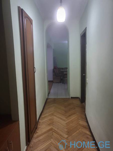 ქირავდება ბინა, ძველი აშენებული, საბურთალო