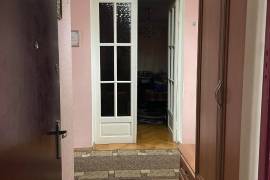 Apartment for sale, Old building, Gldani