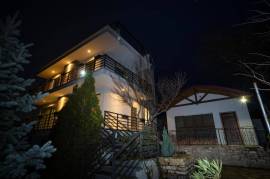 ქირავდება სახლი, 4 ოთახიანი, თბილისი, დიღომი 1-9