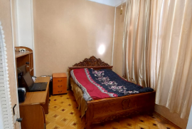 იყიდება ბინა, ძველი აშენებული, ნაძალადევი