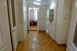 Lease Apartment, Old building, Nadzaladevi