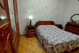 Lease Apartment, Old building, Nadzaladevi