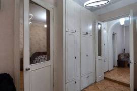 Lease Apartment, 3 Room, Old building, Tbilisi, Nadzaladevi