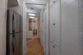 Lease Apartment, 3 Room, Old building, Tbilisi, Nadzaladevi