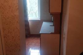 Apartment for sale, Old building, Gldani