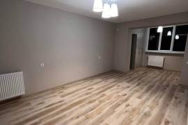 Apartment for sale, Old building, saburtalo