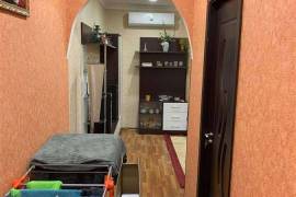 Apartment for sale, 3 Room, Old building, Kutaisi, Avtokarkhana Settlement