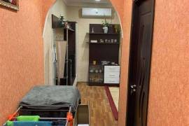 Apartment for sale, Old building, Avtokarkhana Settlement