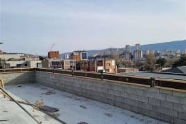 იყიდება სახლი, 6 ოთახიანი, თბილისი, საბურთალო