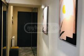 Apartment for sale, 4 Room, Old building, Tbilisi, saburtalo