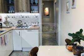 Apartment for sale, 4 Room, Old building, Tbilisi, saburtalo