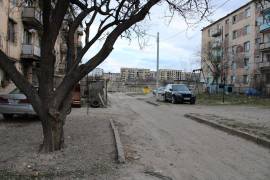 იყიდება ბინა, 4 ოთახიანი, ძველი აშენებული, გარდაბანი
