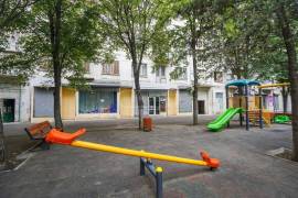 For Rent, Universal commercial space, Mukhiani