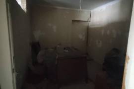 Apartment for sale, 3 Room, Old building, Tbilisi, saburtalo