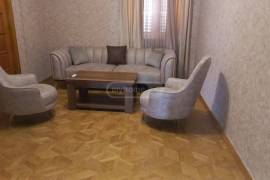 ქირავდება ბინა დღიურად, 5 ოთახიანი, ძველი აშენებული, თბილისი, ჩუღურეთი