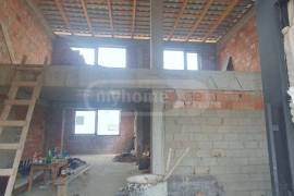 House For Sale, Mtatsminda