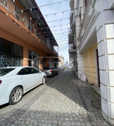 იყიდება, უნივერსალური კომერციული  ფართი