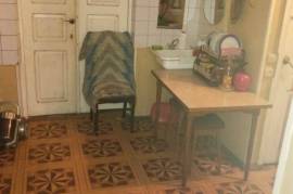 House For Sale, Chugureti