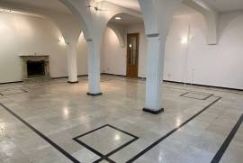 იყიდება სახლი, 12 ოთახიანი, თბილისი, ვეძისი