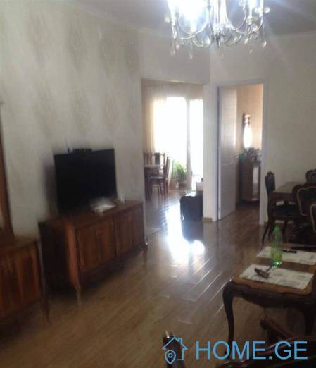 Lease Apartment, 4 Room, Old building, Tbilisi, saburtalo