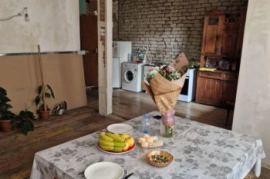 Apartment for sale, 4 Room, Old building, Tbilisi, Chugureti