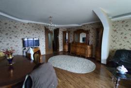 Apartment for sale, Old building, Gldani