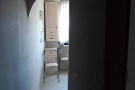 Продается квартира, 4 Kомнатная, Старое здание, Тбилиси, Диди Дигоми