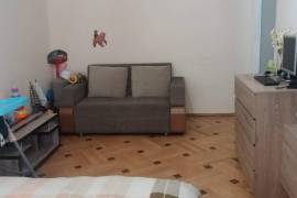 Apartment for sale, 1 Room, Old building, Tbilisi, saburtalo