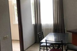 Apartment for sale, Old building, saburtalo