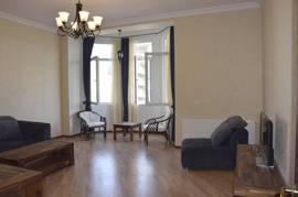 For Rent, 2.5 Room, Old building, Tbilisi, Vera