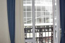 For Rent, 2.5 Room, Old building, Tbilisi, Vera