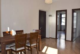 For Rent, 2.5 Room, Old building, Tbilisi, Vera