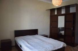For Rent, 2.5 Room, Old building, Tbilisi, Vera