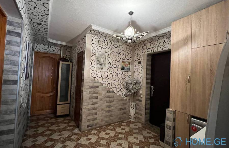 Apartment for sale, 4 Room, Old building, Rustavi