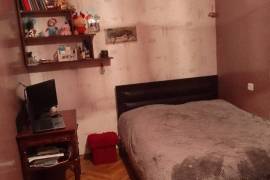 Продается квартира, 4 Kомнатная, Старое здание, Тбилиси, Чугурети