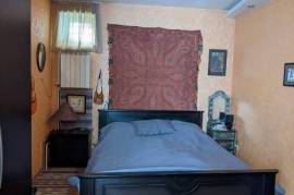 Apartment for sale, Old building, Vera